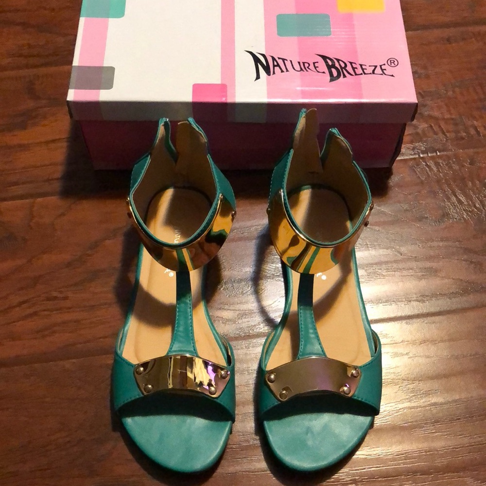 Sandals - Picture 2 of 5